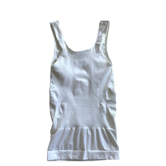 Blanqi Everyday Maternity Belly Support Tank Top in White S - Picture 9 of 9